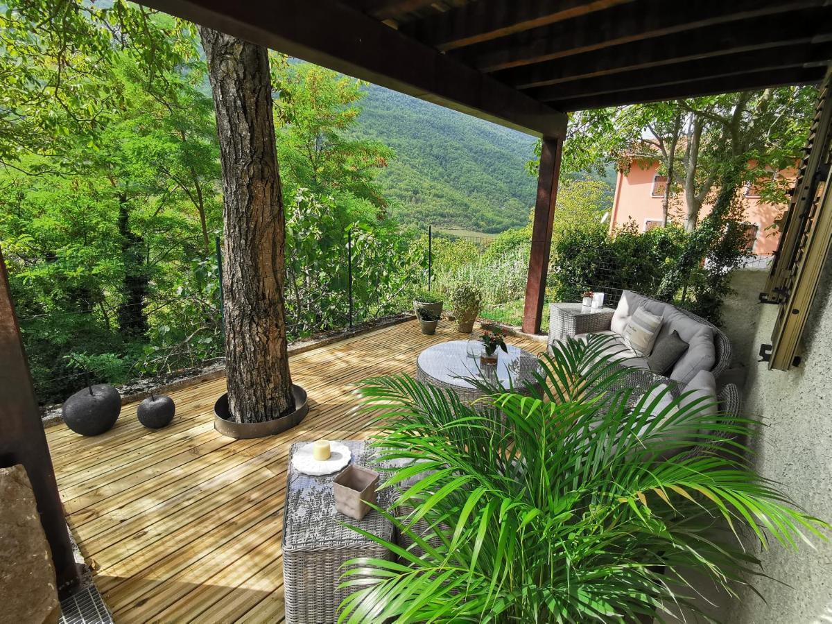 Bed & Breakfast Sentiero 54 Cantiano Bagian luar foto
